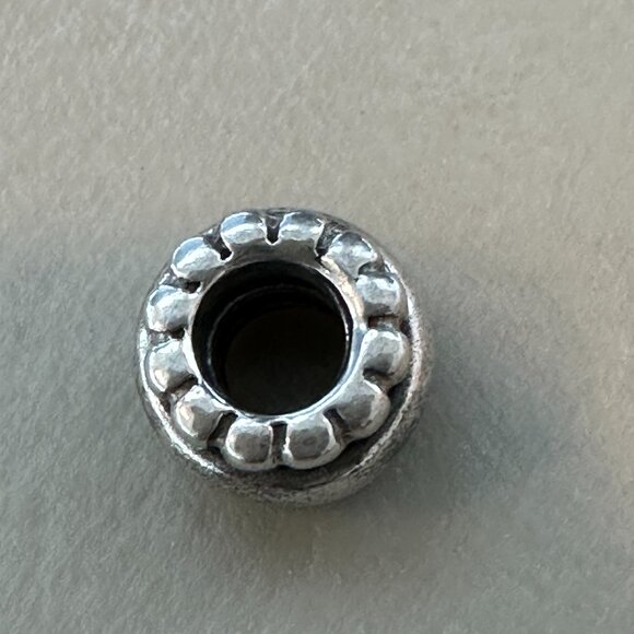 PANDORA Dots & Lines Charm SPACER RETIRED 925 ALE Bead - EUC - Picture 8 of 8